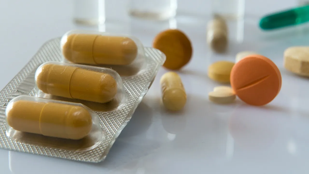 Жителям Алёшек доставят продукты, лекарства и топливо